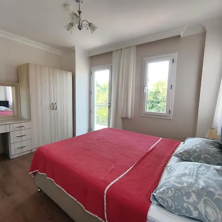 Villa Dalyan Parna
